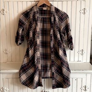 Flannel dress shirt...Cute!